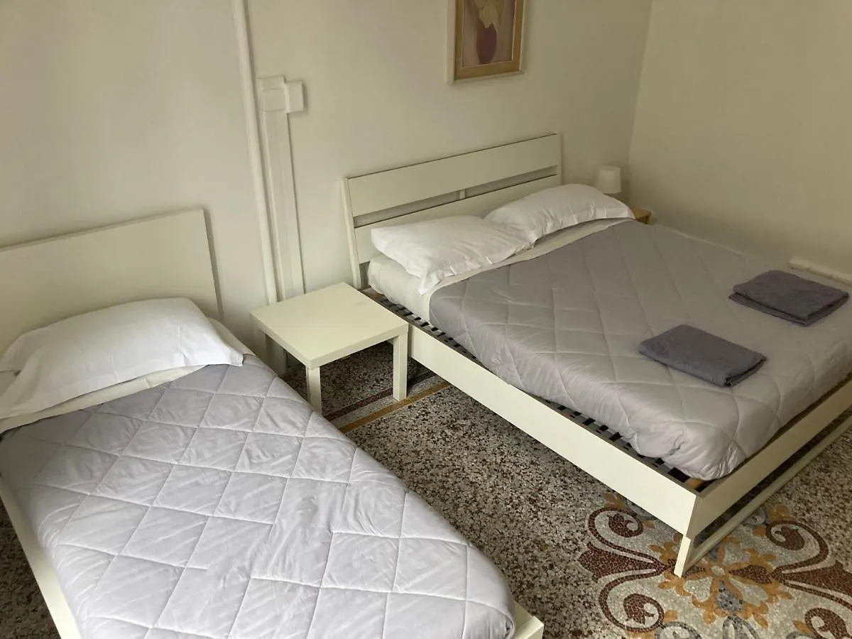 Guest House Roma Gênes